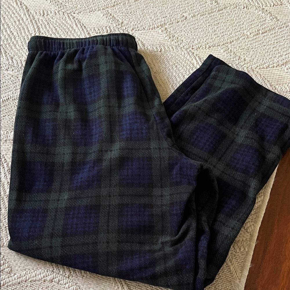 L.L. Bean Men's Plaid fleece lounge pants